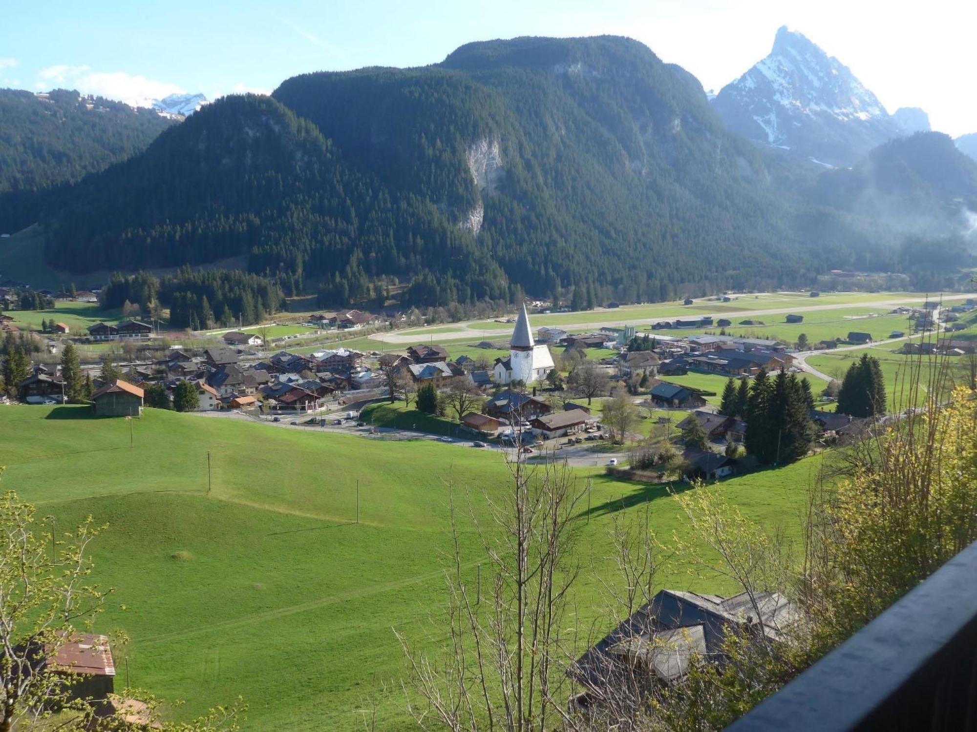 Apartment Fluehuesli By Interhome Gstaad Exteriör bild